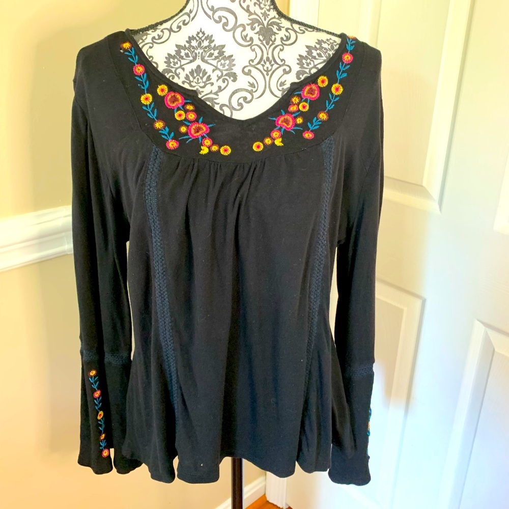 NY Collection Women’s embroidered bell sleeve top, black, size XL